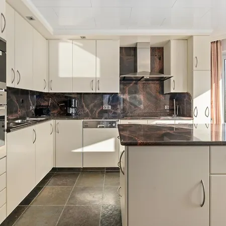 Helios A 0203 P Oostduinkerke