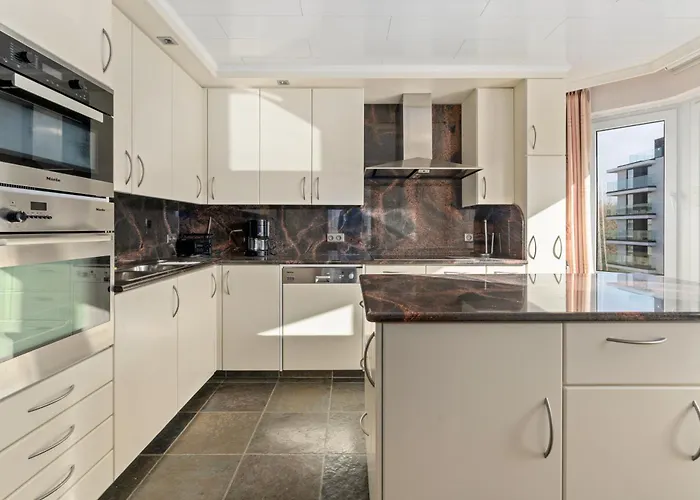 Helios A 0203 P Oostduinkerke